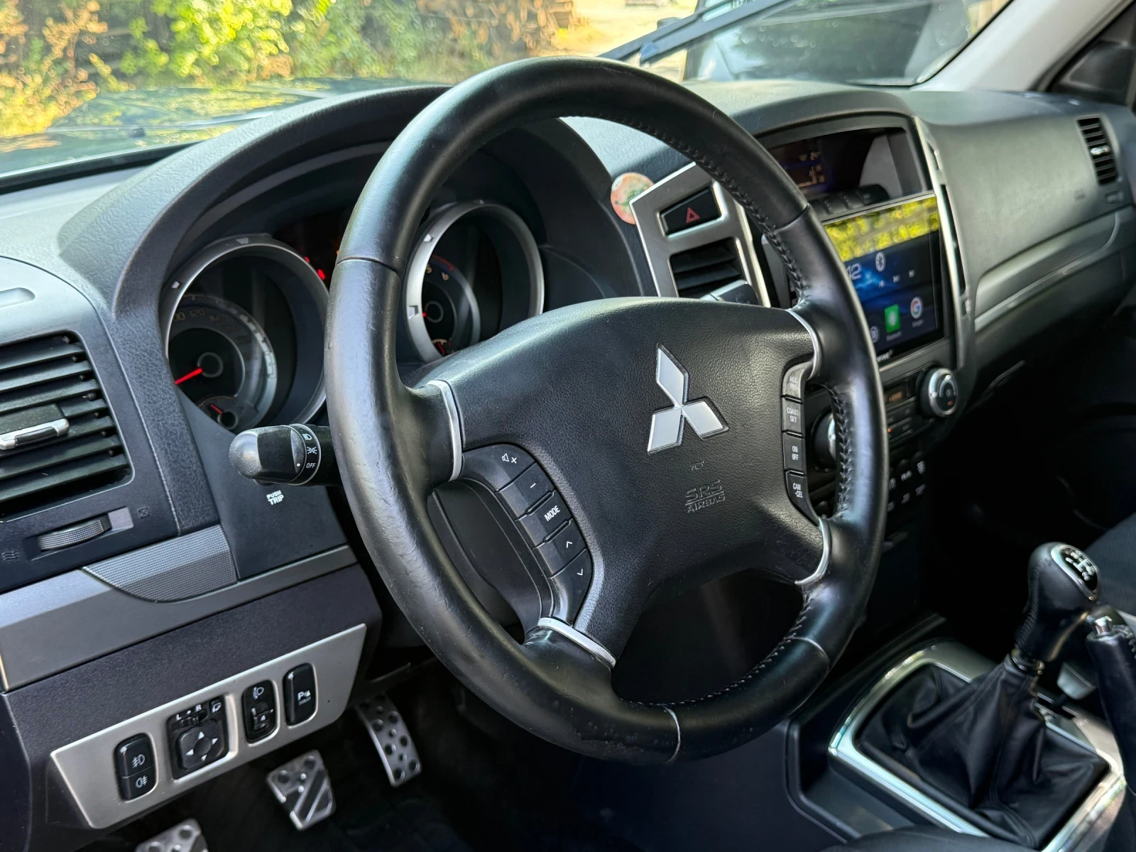Mitsubishi Pajero OFF-ROAD ПАКЕТ УНИКАЛЕН, снимка 12 - Автомобили и джипове - 56021411