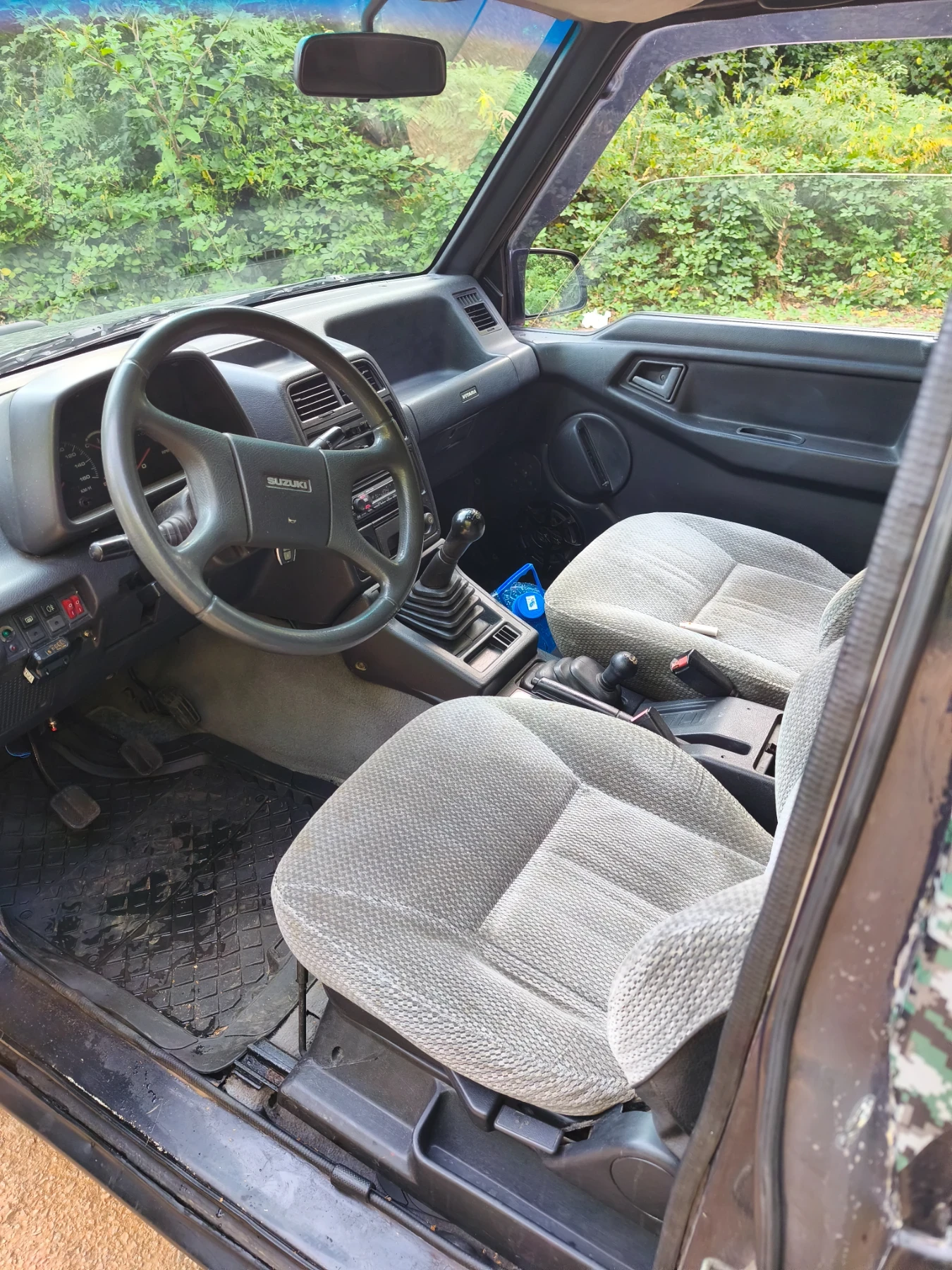 Suzuki Vitara 1.6 8v, снимка 13 - Автомобили и джипове - 56044309