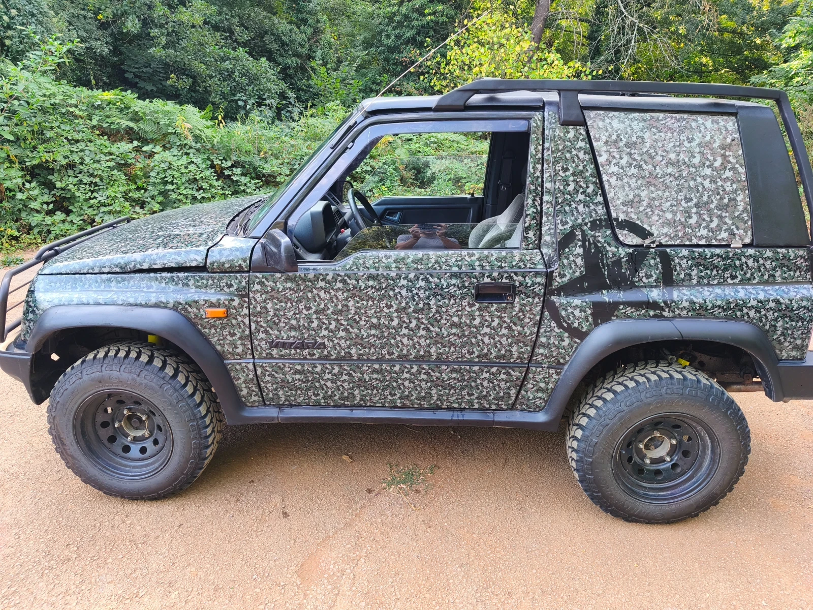 Suzuki Vitara 1.6 8v, снимка 7 - Автомобили и джипове - 56044309