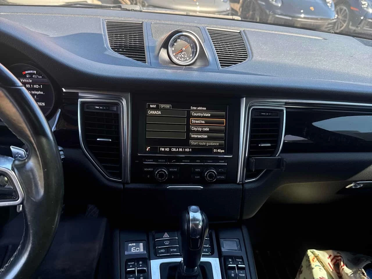 Porsche Macan * S * АВТОКРЕДИТ БЕЗ ПЪРВОНАЧАЛНА ВНОСКА* , снимка 9 - Автомобили и джипове - 56222100