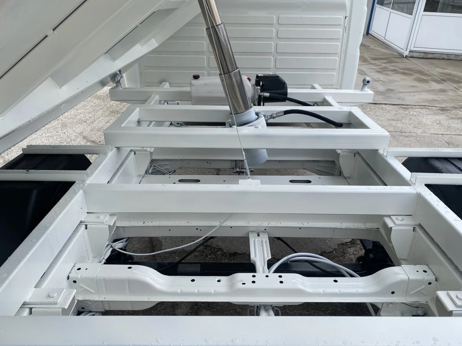 Peugeot Boxer Тристранен 2.2HDI 136, снимка 12 - Бусове и автобуси - 54005768