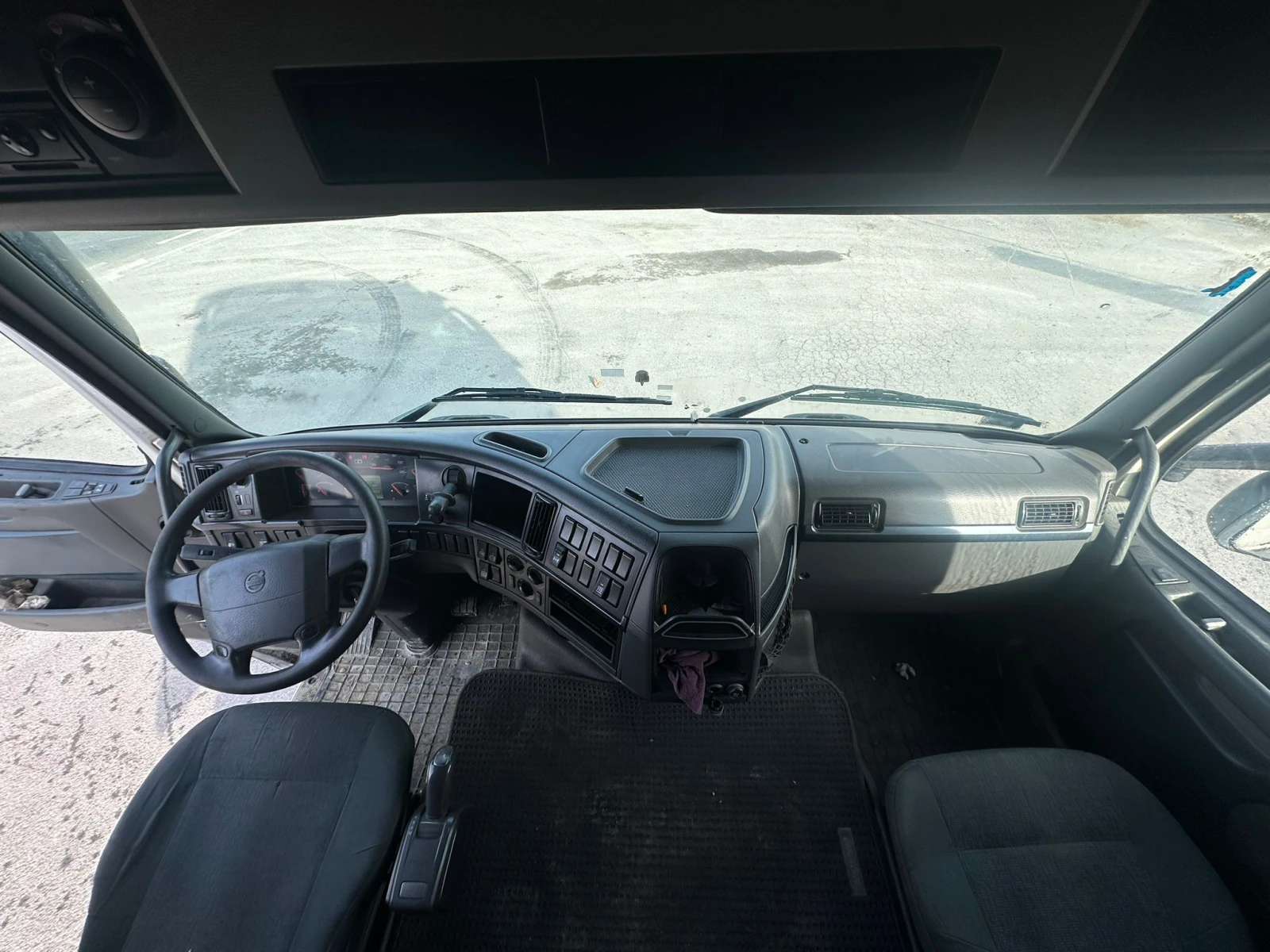 Volvo Fh 12 460 - изображение 10