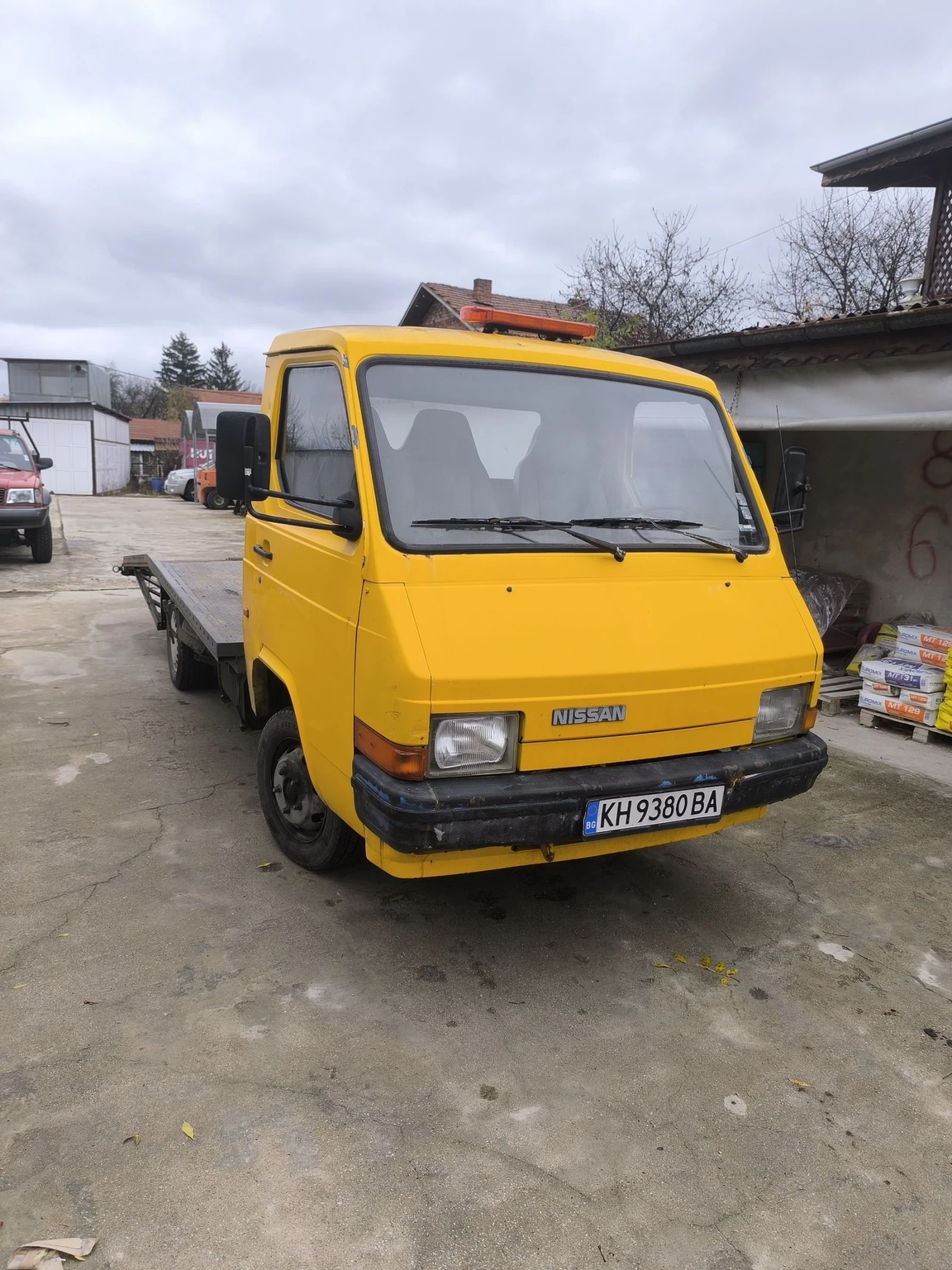 Nissan Trade 2.8 Dizel - изображение 4