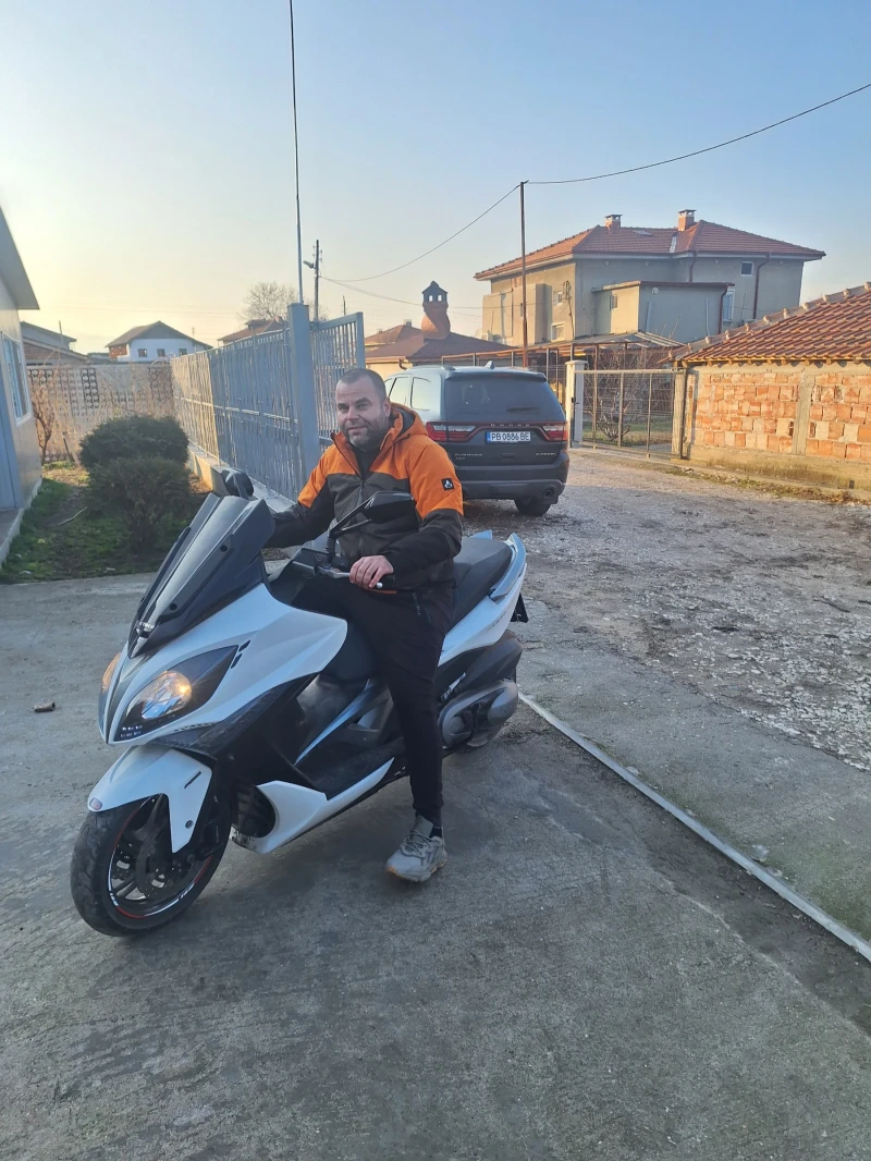 Kymco Xciting 400i, снимка 3 - Мотоциклети и мототехника - 49364985