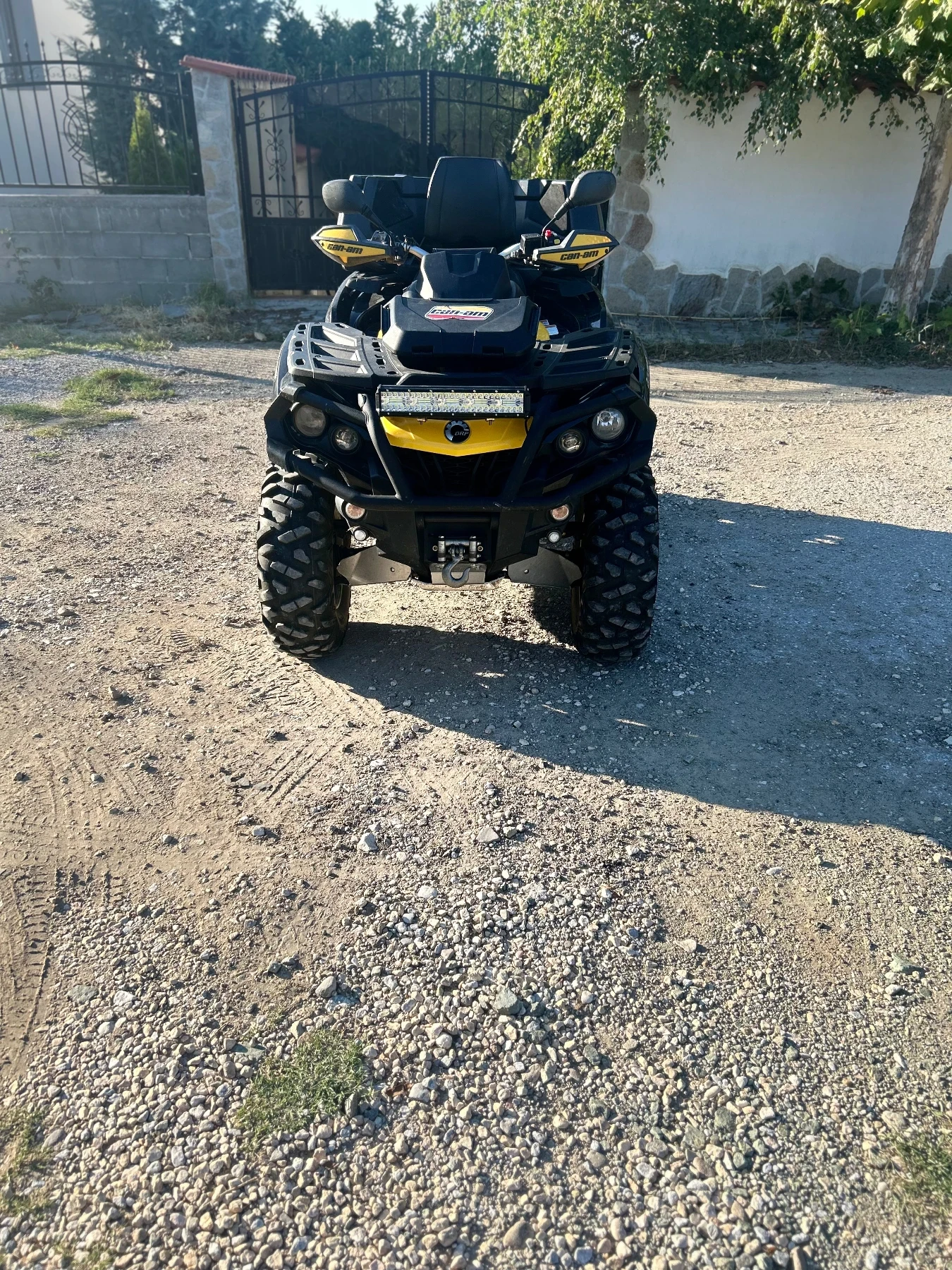 Can-Am Outlander Лед Бар и Нови Гуми  - изображение 2