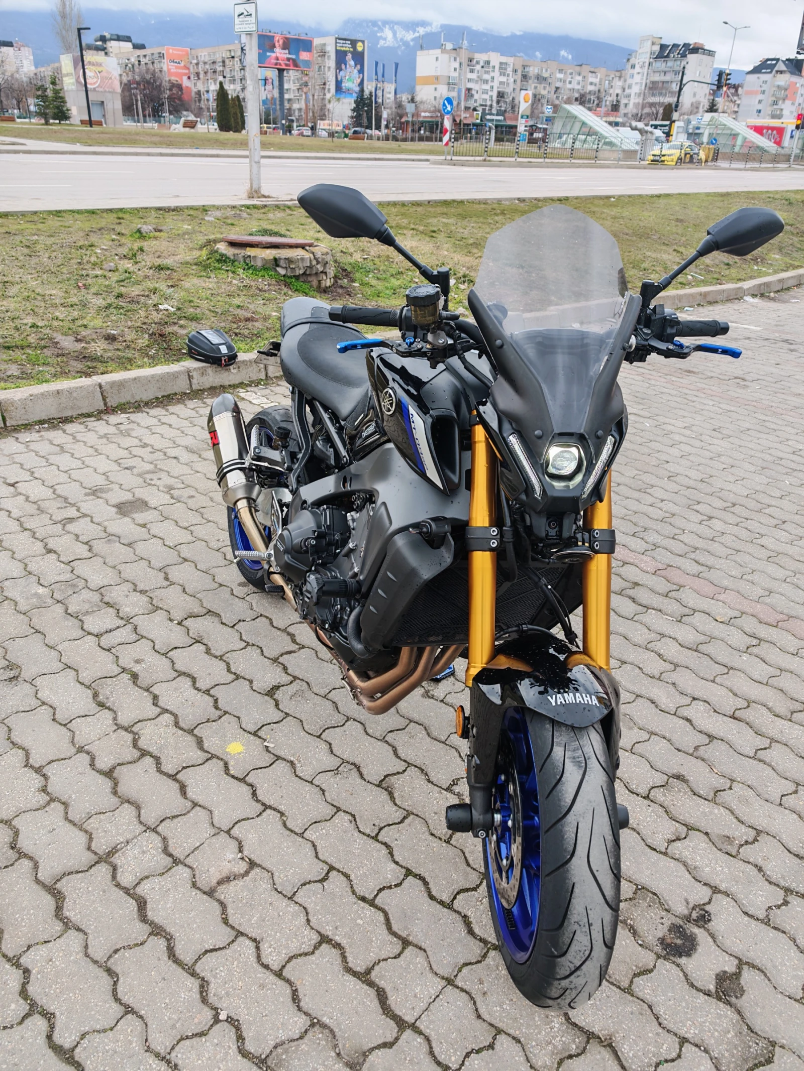 Yamaha Mt-09 SP - изображение 2