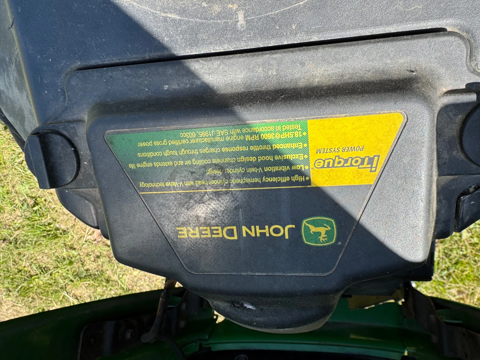 Сенокосачка John Deere X310 - изображение 8