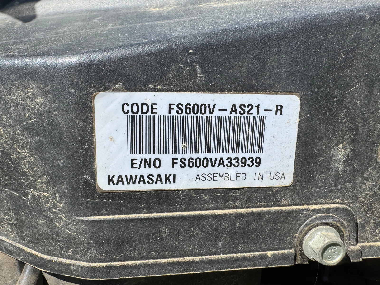 Сенокосачка John Deere X310 - изображение 9