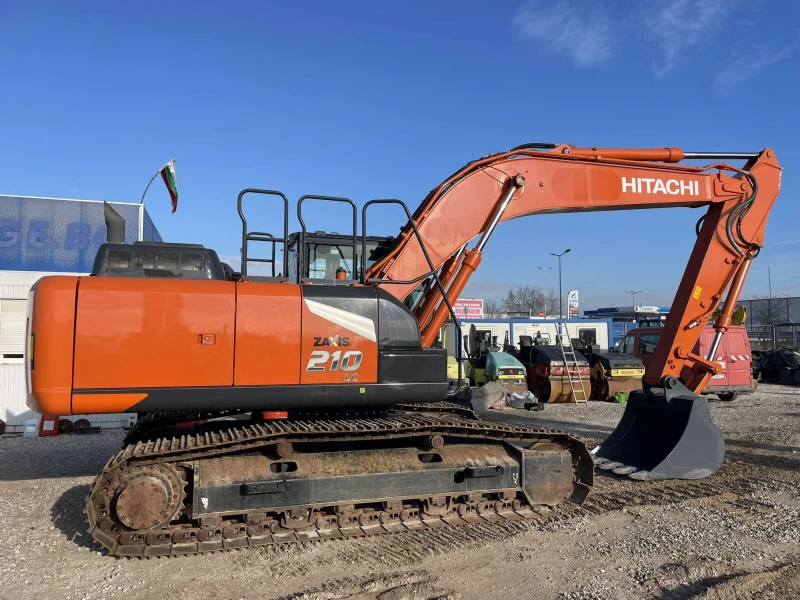 Багер Hitachi ZX 210 LC-7, снимка 6 - Индустриална техника - 48626679