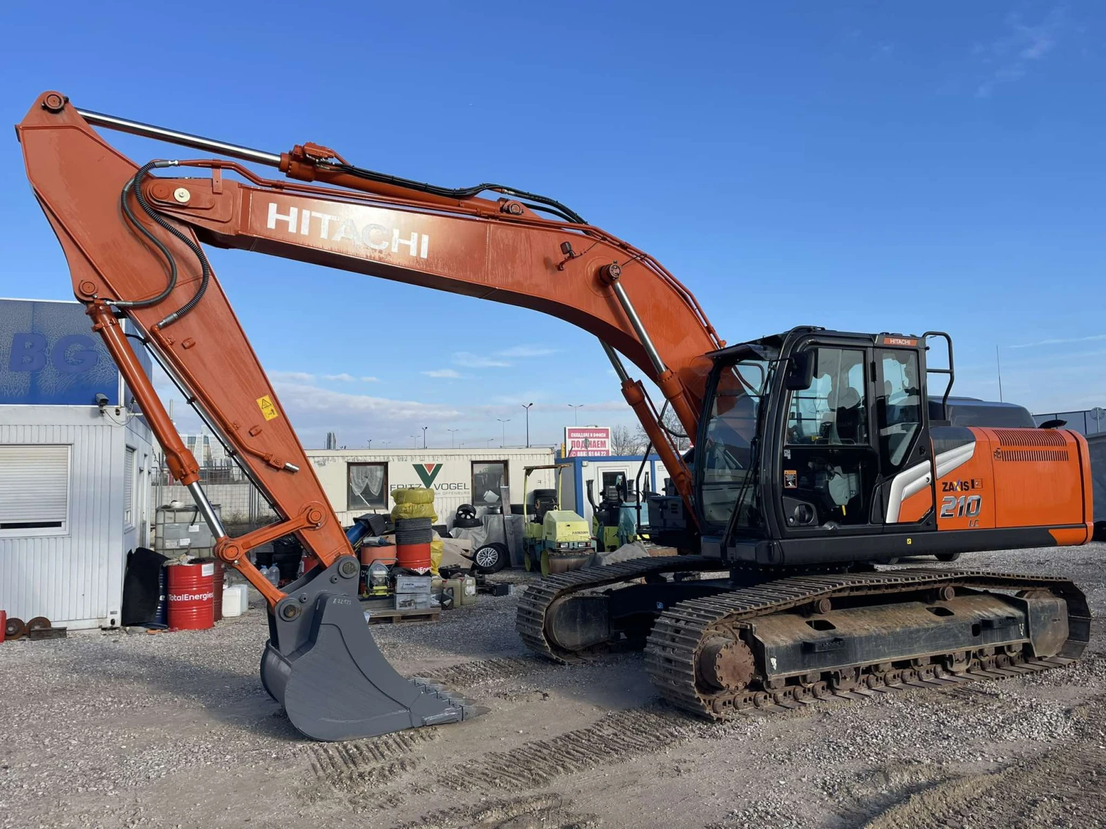  Hitachi ZX 210 LC-7 | Mobile.bg   12