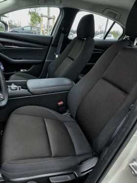 Mazda 3 2.0 M-Hybrid, снимка 9