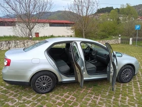 VW Jetta 1.9 TDI * КЛИМАТРОНИК * , снимка 10