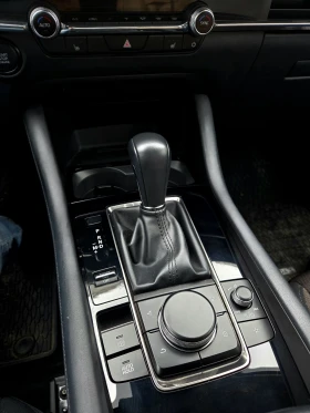 Mazda 3 2.0 M-Hybrid - 25000 € / 48895.75 лв. - 75824192 11