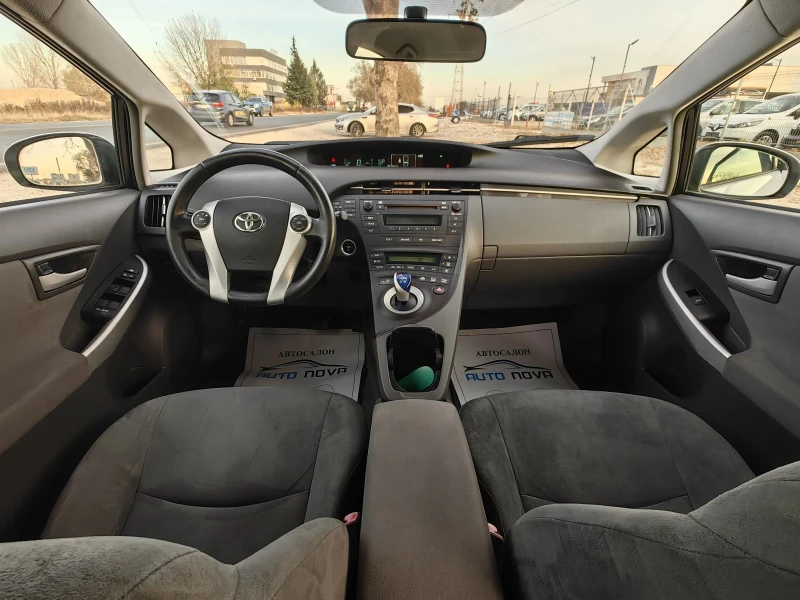 Toyota Prius 1.8 ХИБРИД 136 К.С. FACELIFT!!! , снимка 13 - Автомобили и джипове - 48030931