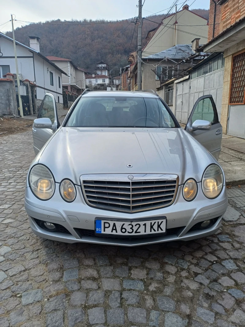 Mercedes-Benz E 220 Facelift, снимка 1 - Автомобили и джипове - 48205425