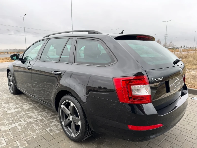 Skoda Octavia 2.0TDI 150кс DSG / NAVI / LED / XENON / PARKTRONIC, снимка 5 - Автомобили и джипове - 48213209