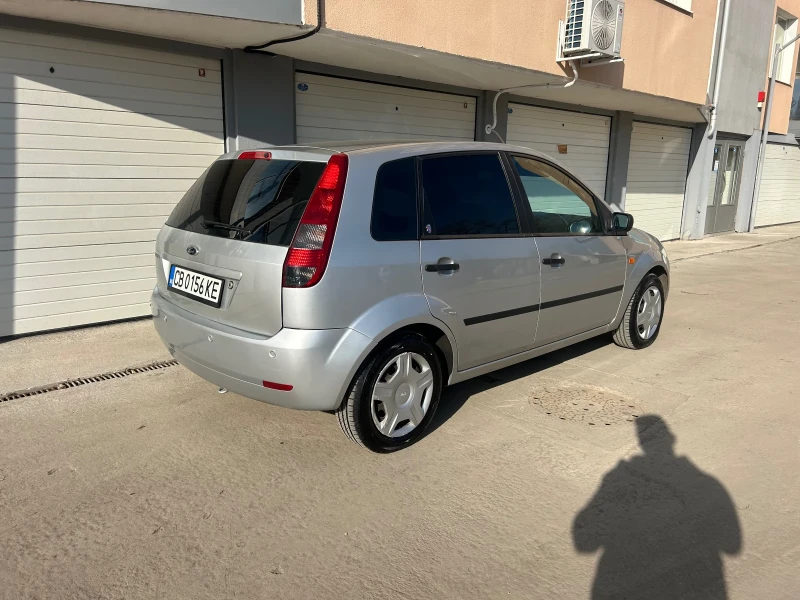 Ford Fiesta Реални км. GHIA 1.6, снимка 7 - Автомобили и джипове - 48856076