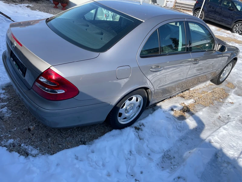 Mercedes-Benz E 200 KOMPRESSOR/198.000km/Германия/Като нов, снимка 5 - Автомобили и джипове - 49208388