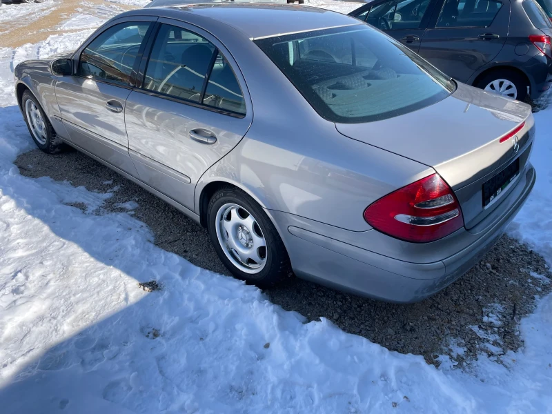 Mercedes-Benz E 200 KOMPRESSOR/198.000km/Германия/Като нов, снимка 4 - Автомобили и джипове - 49208388