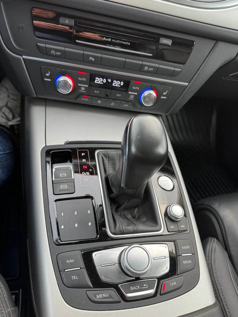 Audi A6, снимка 8 - Автомобили и джипове - 52326063