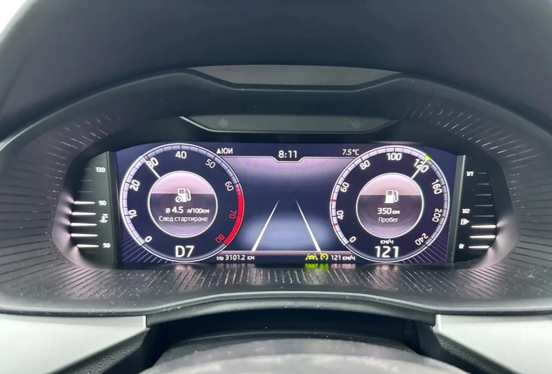 Skoda Scala 1.0 TSI DSG, снимка 6 - Автомобили и джипове - 51544187