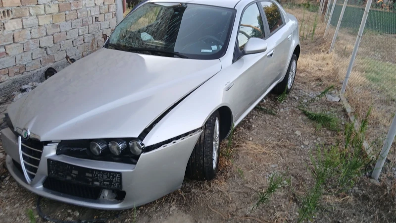 Alfa Romeo 159 1, 9JTD, снимка 2 - Автомобили и джипове - 51810017