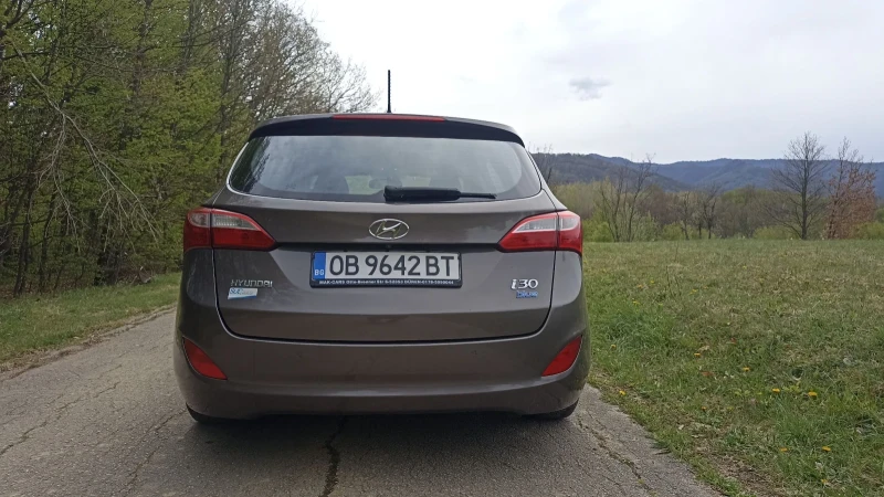 Hyundai I30 CW, снимка 5 - Автомобили и джипове - 52665720