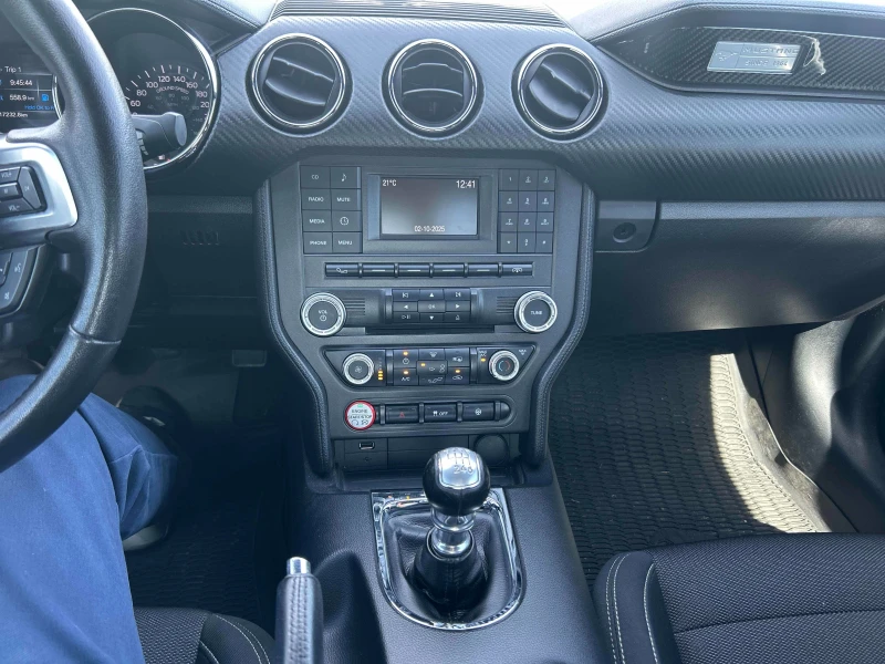 Ford Mustang * CARFAX * БЕЗ ПЪРВОНАЧАЛНА ВНОСКА, снимка 7 - Автомобили и джипове - 52693847