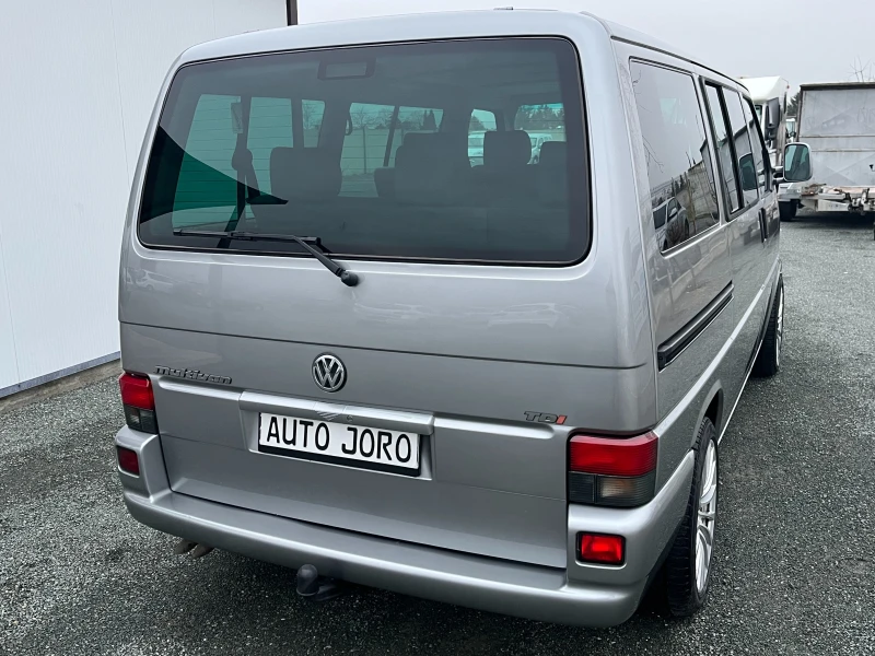 VW Multivan 2.5TDI-151k.c., снимка 4 - Автомобили и джипове - 53213074