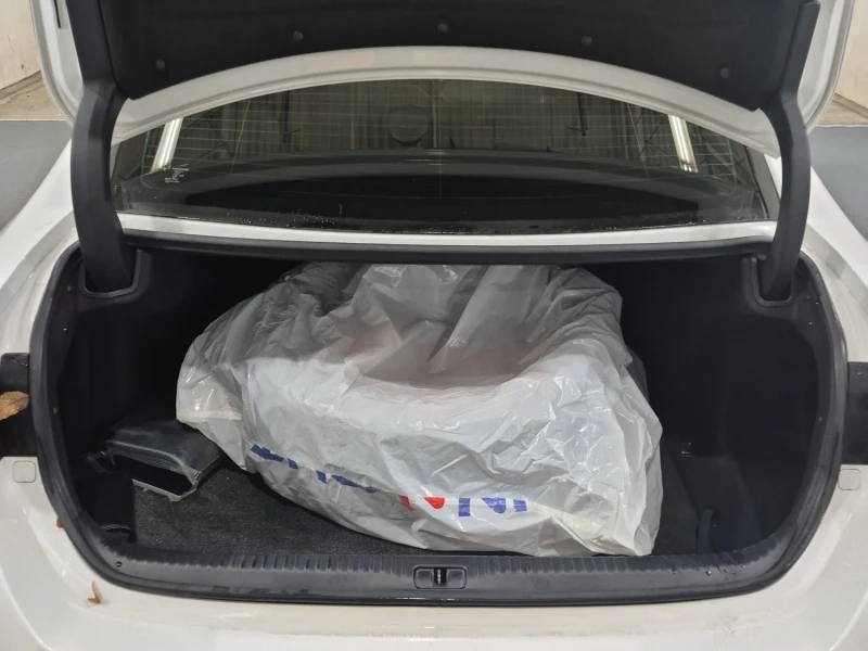 Lexus RC 350 F SPORT * * CARFAX * * АВТО КРЕДИТ * * , снимка 14 - Автомобили и джипове - 53226387