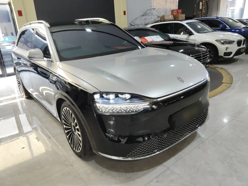 AITO 9 М9 All-Electric Max Version, снимка 3 - Автомобили и джипове - 53296595