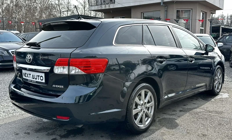 Toyota Avensis 2.0D-4D 124HP KEYLESS CAMERA NAVI, снимка 5 - Автомобили и джипове - 53418216