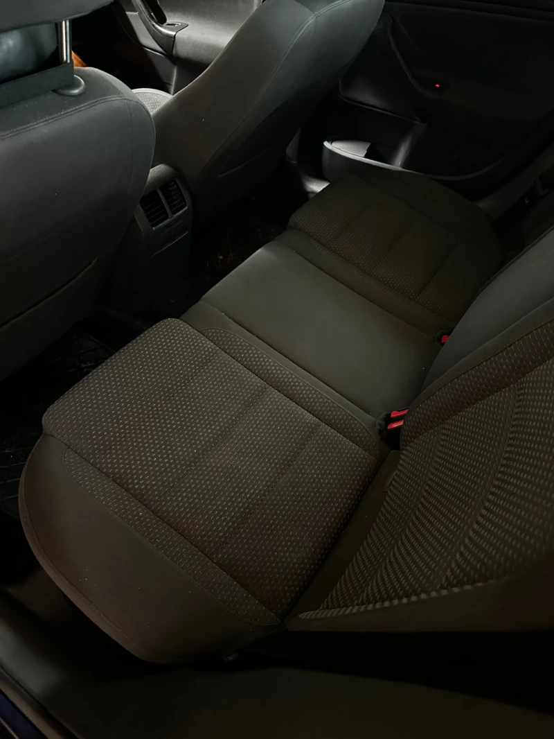 VW Golf, снимка 8 - Автомобили и джипове - 53498630