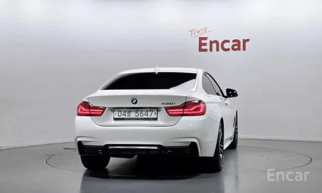 BMW 430 Coupe/Akrapovich/Harmon Kardon, снимка 3 - Автомобили и джипове - 55442233