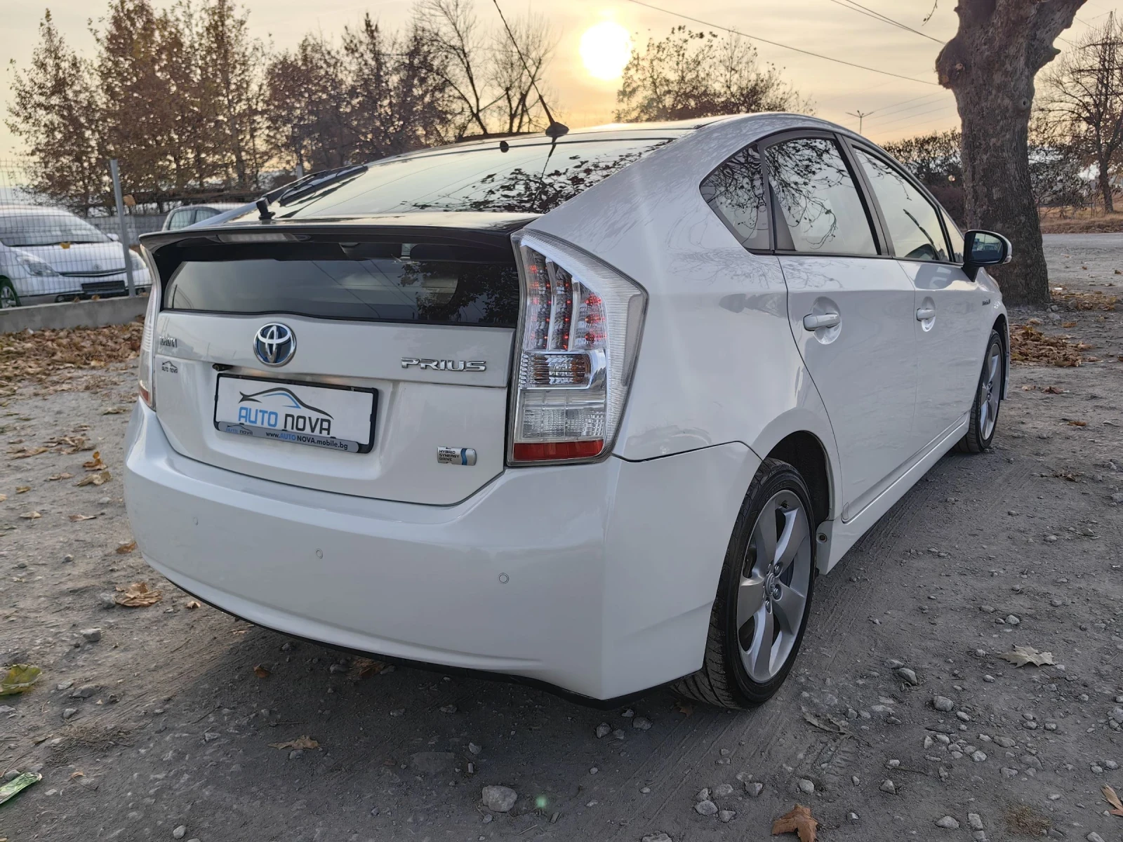 Toyota Prius 1.8 ХИБРИД 136 К.С. FACELIFT!!!  - изображение 5