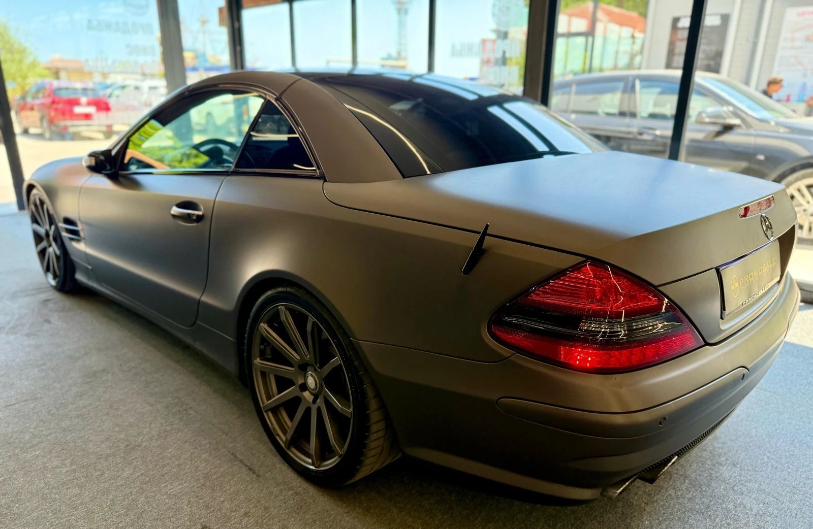 Mercedes-Benz SL 500 Keyless* Подгрев* Обдухване* AMG - изображение 4