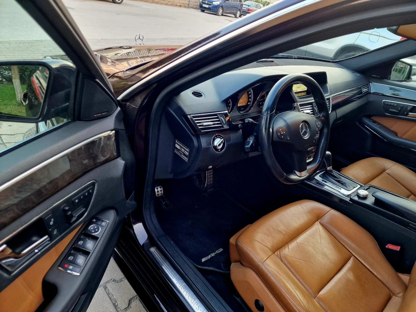 Mercedes-Benz E 250 2.5 CDI - 204 к.с - AMG - AVANTGARDE - Екстри - изображение 9