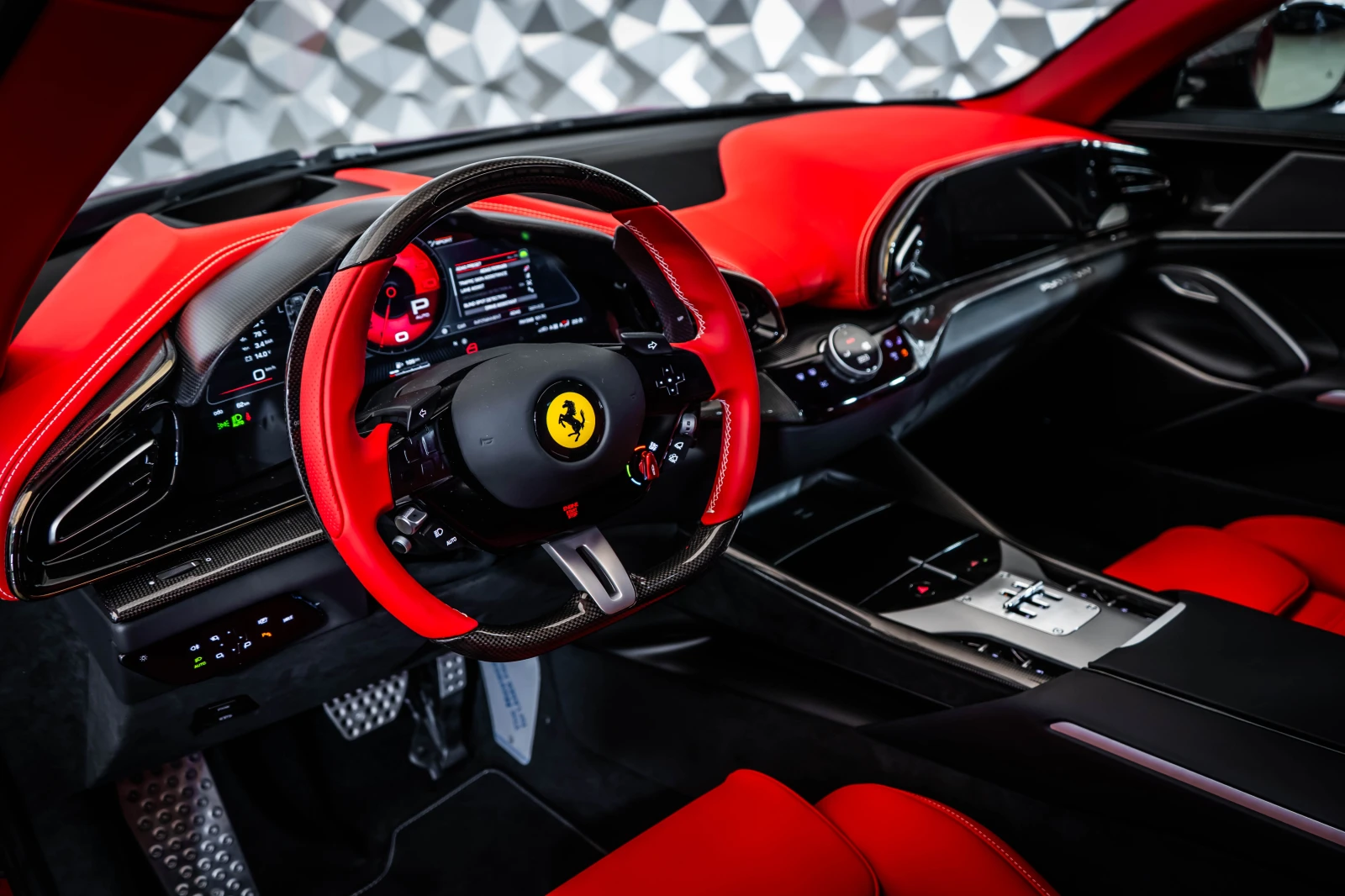 Ferrari Purosangue Rosso Mugello - изображение 8