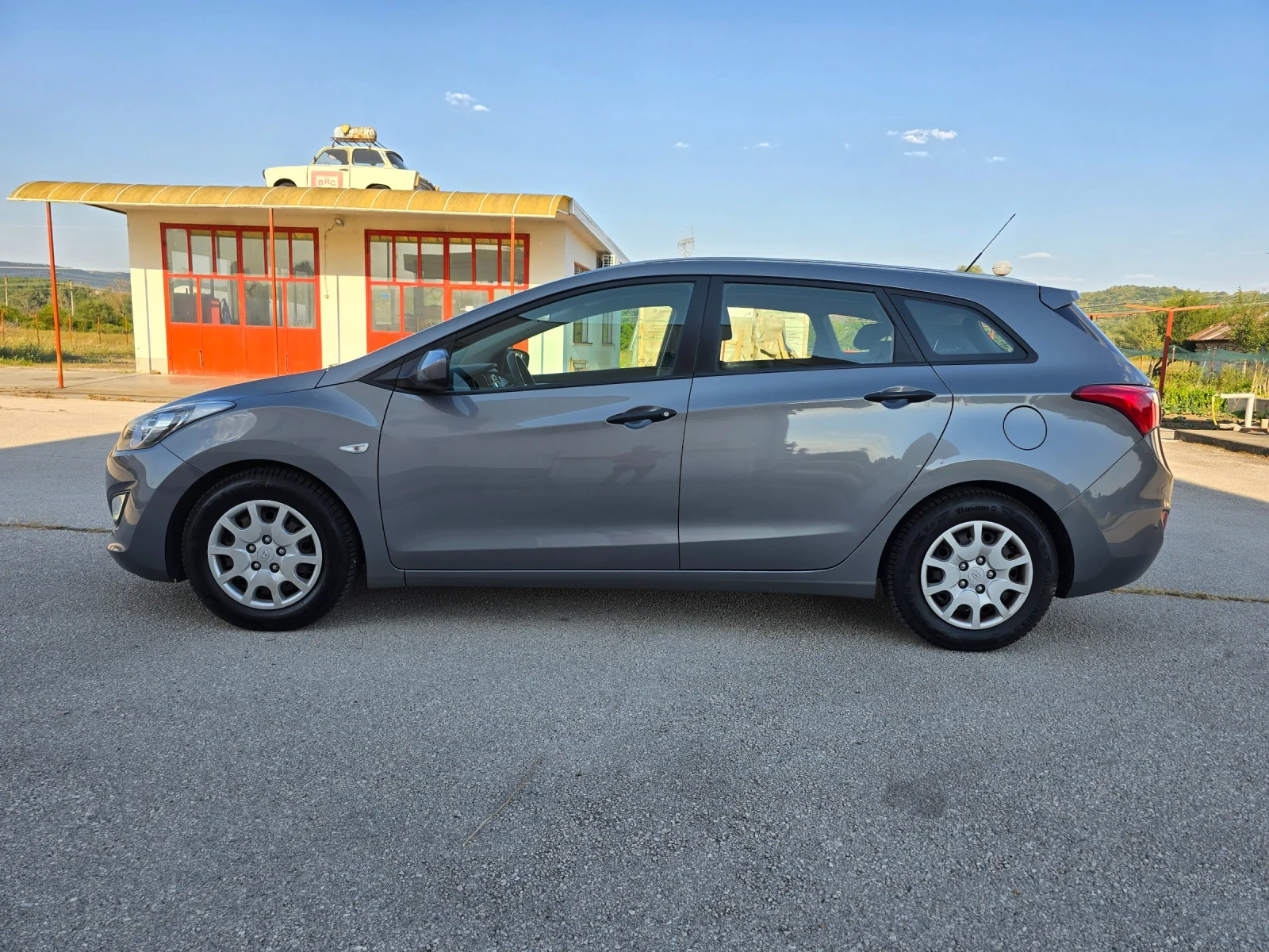 Hyundai I30 1.4 - изображение 2