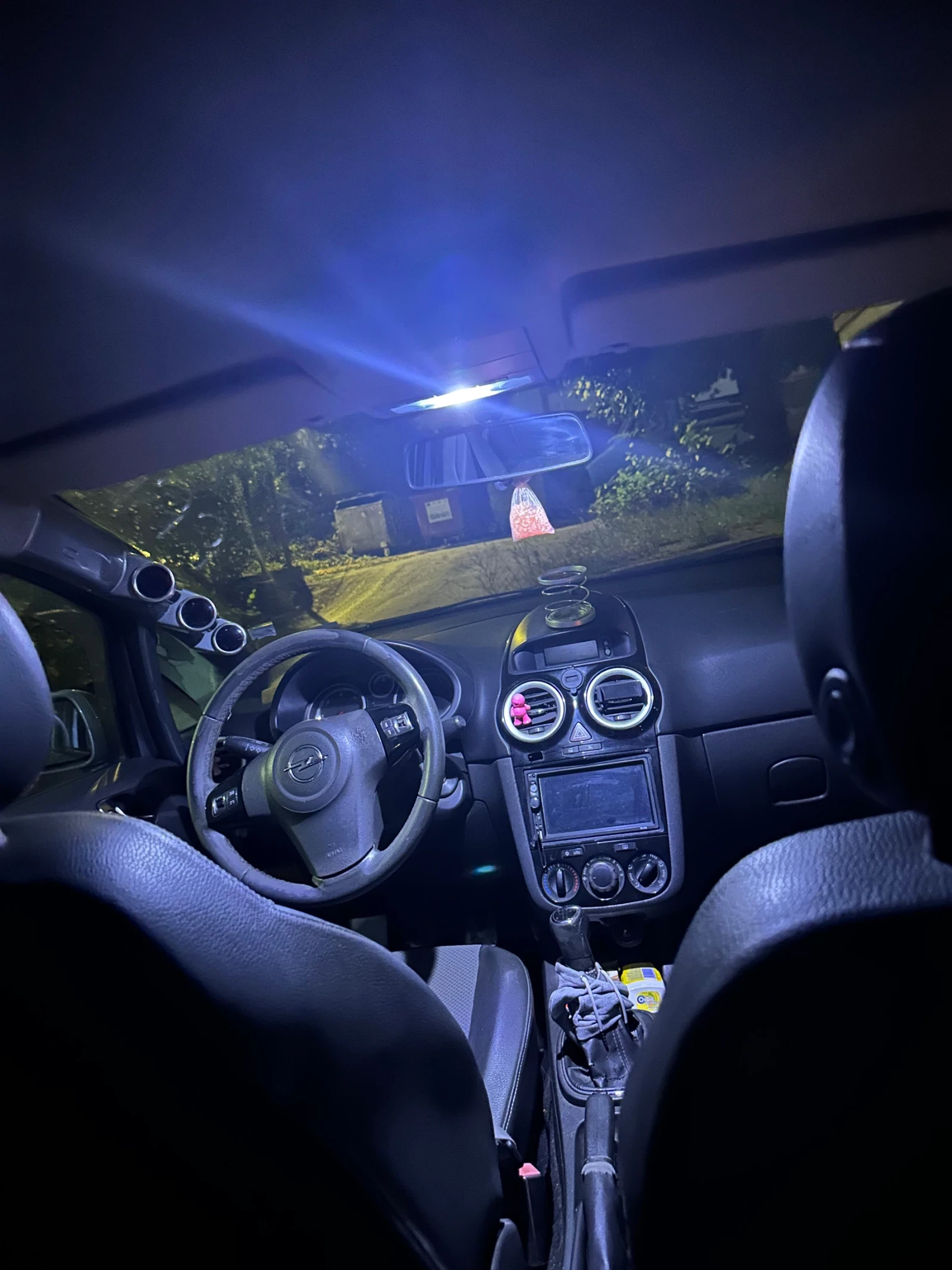 Opel Corsa  - изображение 9