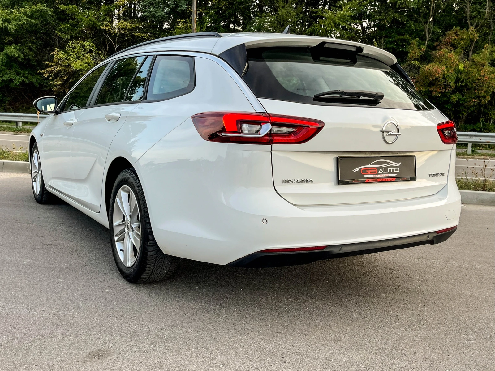 Opel Insignia 1.6D* LED*  *  | Mobile.bg   12