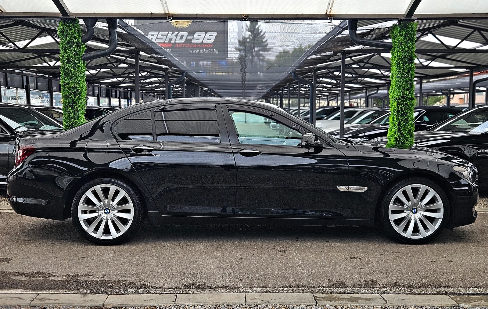 BMW 730 M/DISTRONIC/HEAD UP/ВАКУУМ/ПОДГРЕВ/ОБДУХ/MEMORY/LI - изображение 4