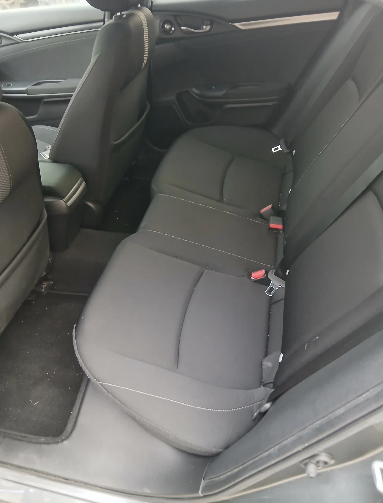 Honda Civic 1.0 VTEC Elegance CVT - изображение 5