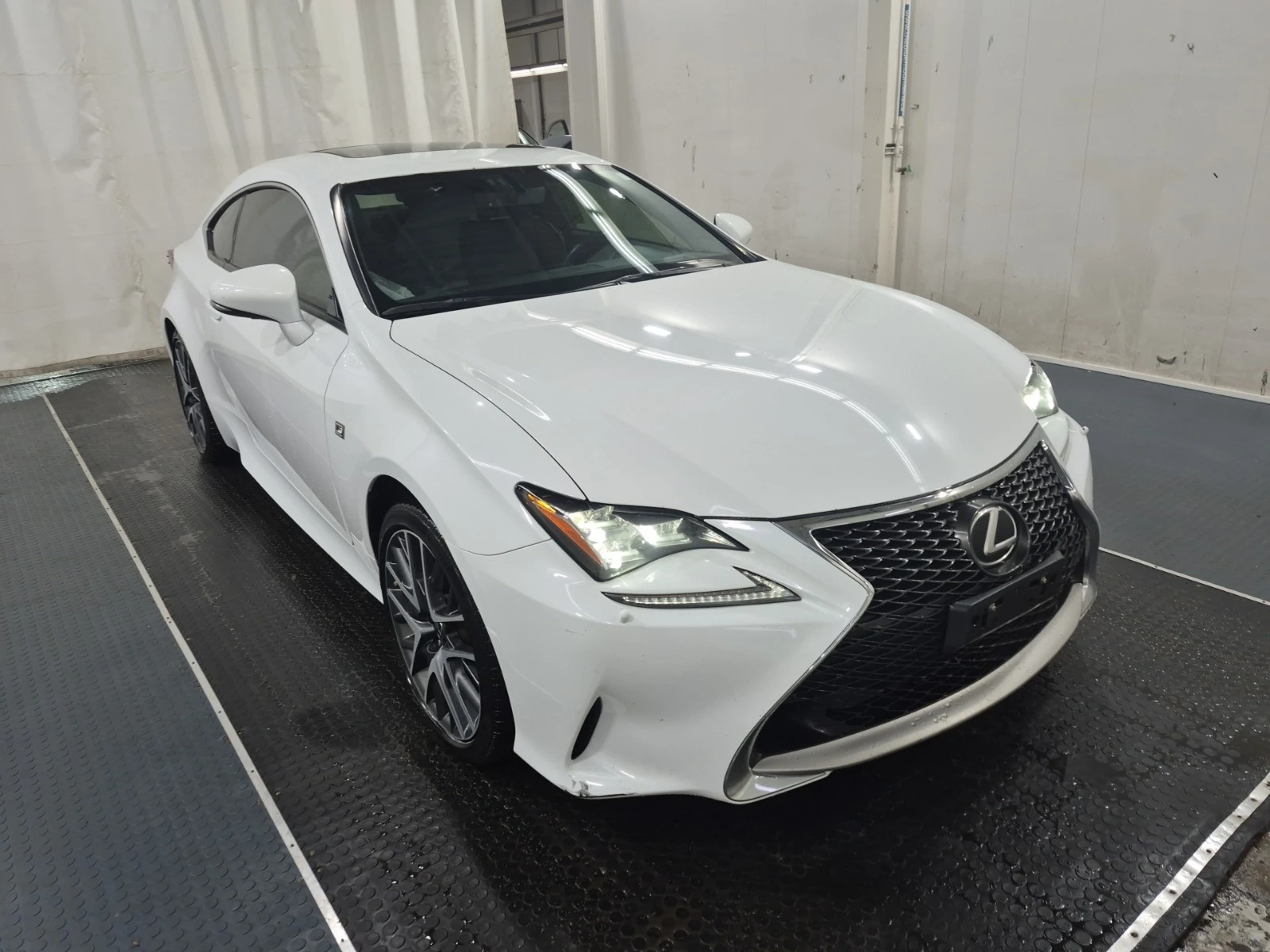 Lexus RC 350 F SPORT * * CARFAX * * АВТО КРЕДИТ * *  - изображение 3