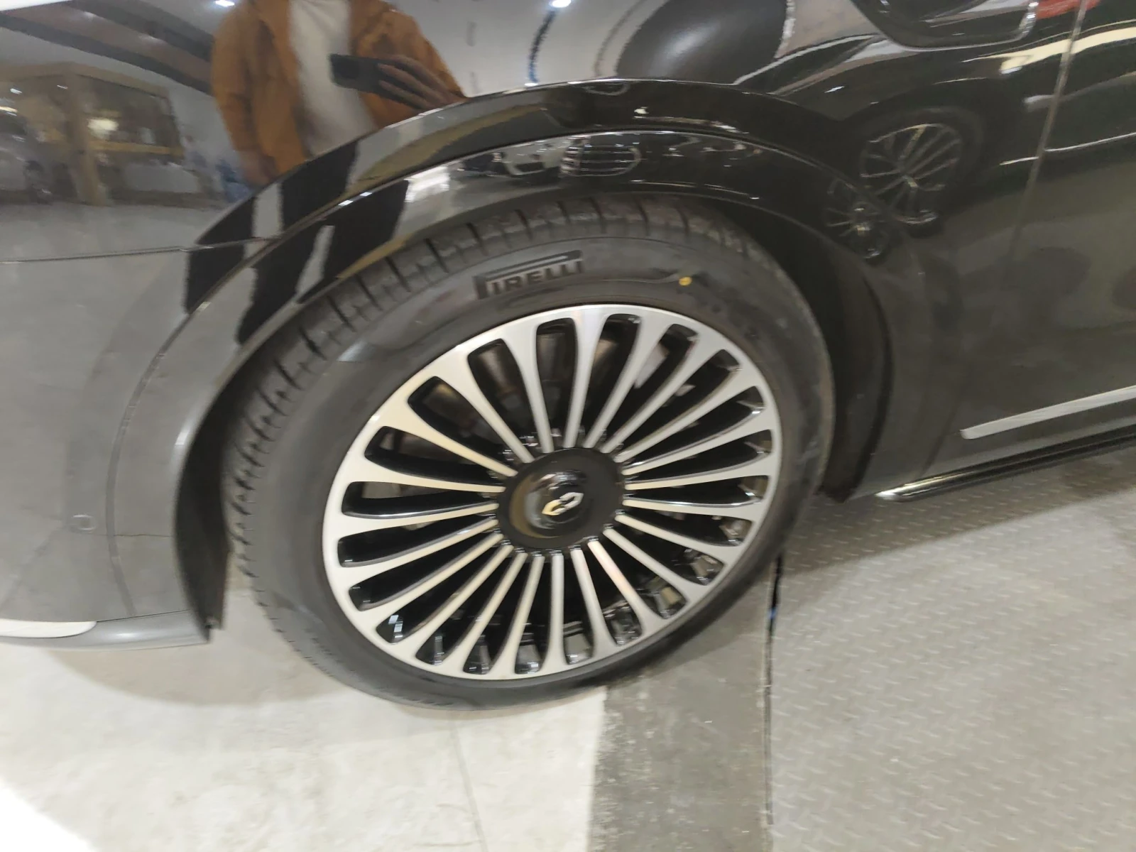 AITO 9 �9 All-Electric Max Version | Mobile.bg � ����������� 7