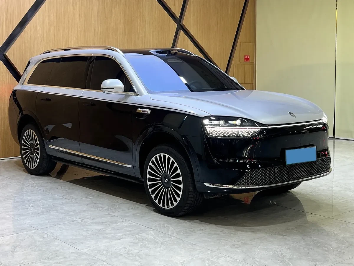 AITO 9 М9 All-Electric Max Version, снимка 3 - Автомобили и джипове - 53296595