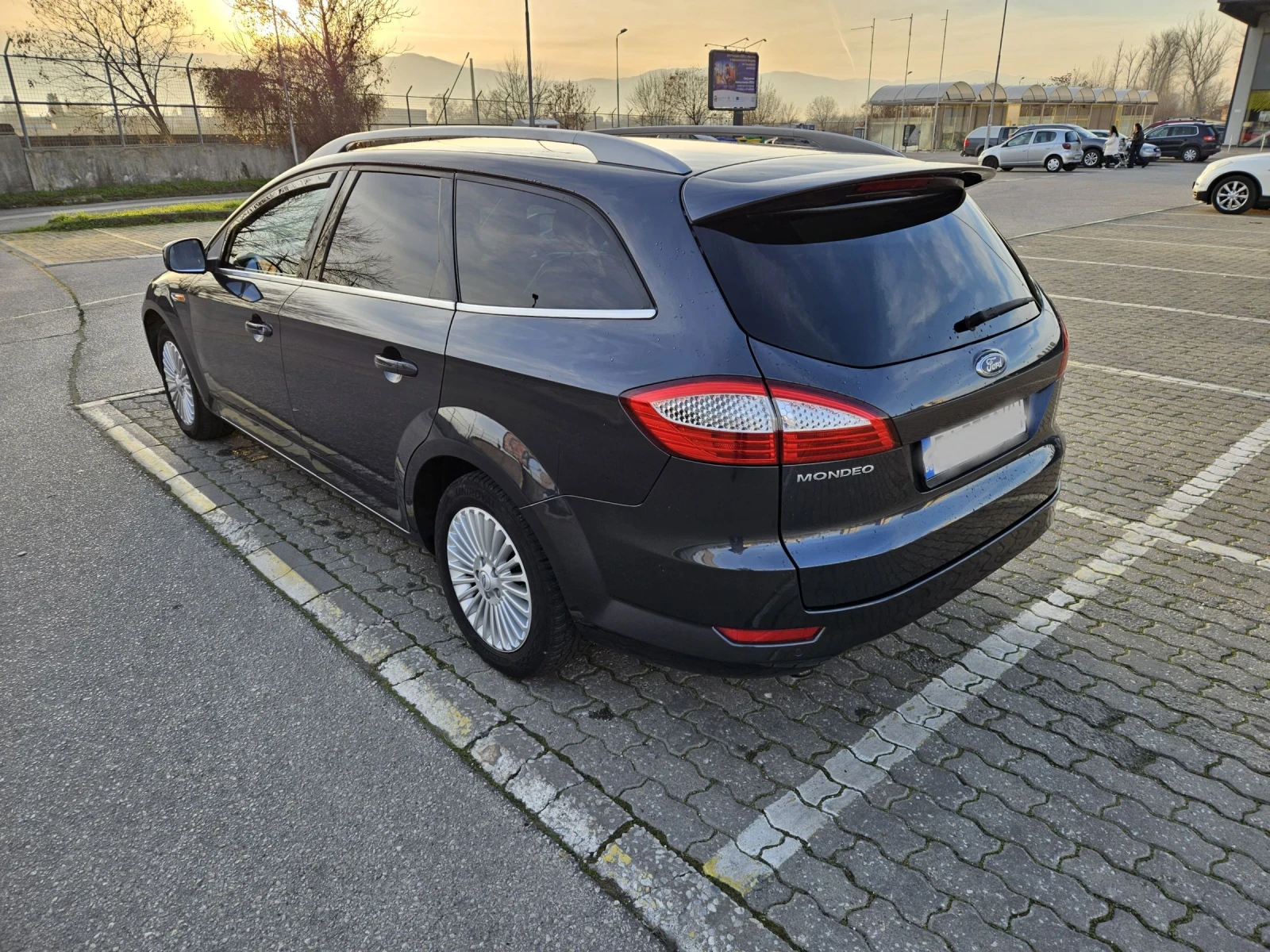 Ford Mondeo MK4 TITANIUM - изображение 3