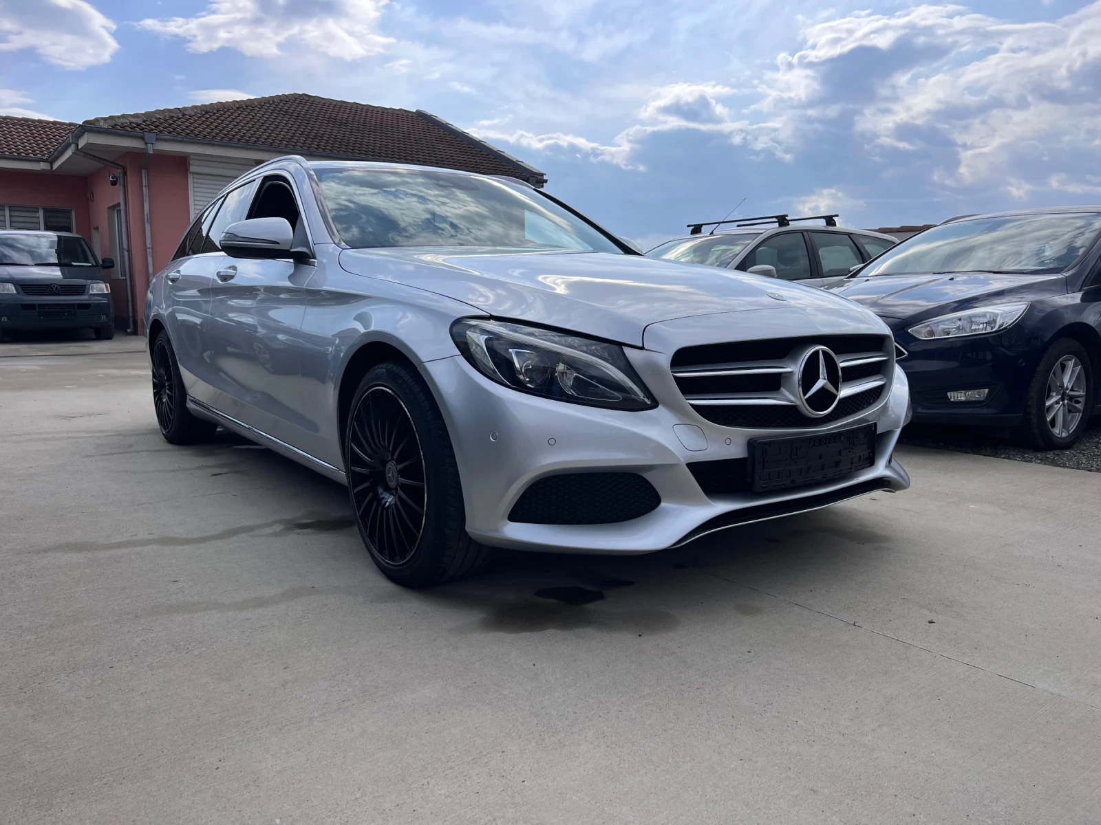 Mercedes-Benz C 220 Avantgarde , снимка 3 - Автомобили и джипове - 53738426