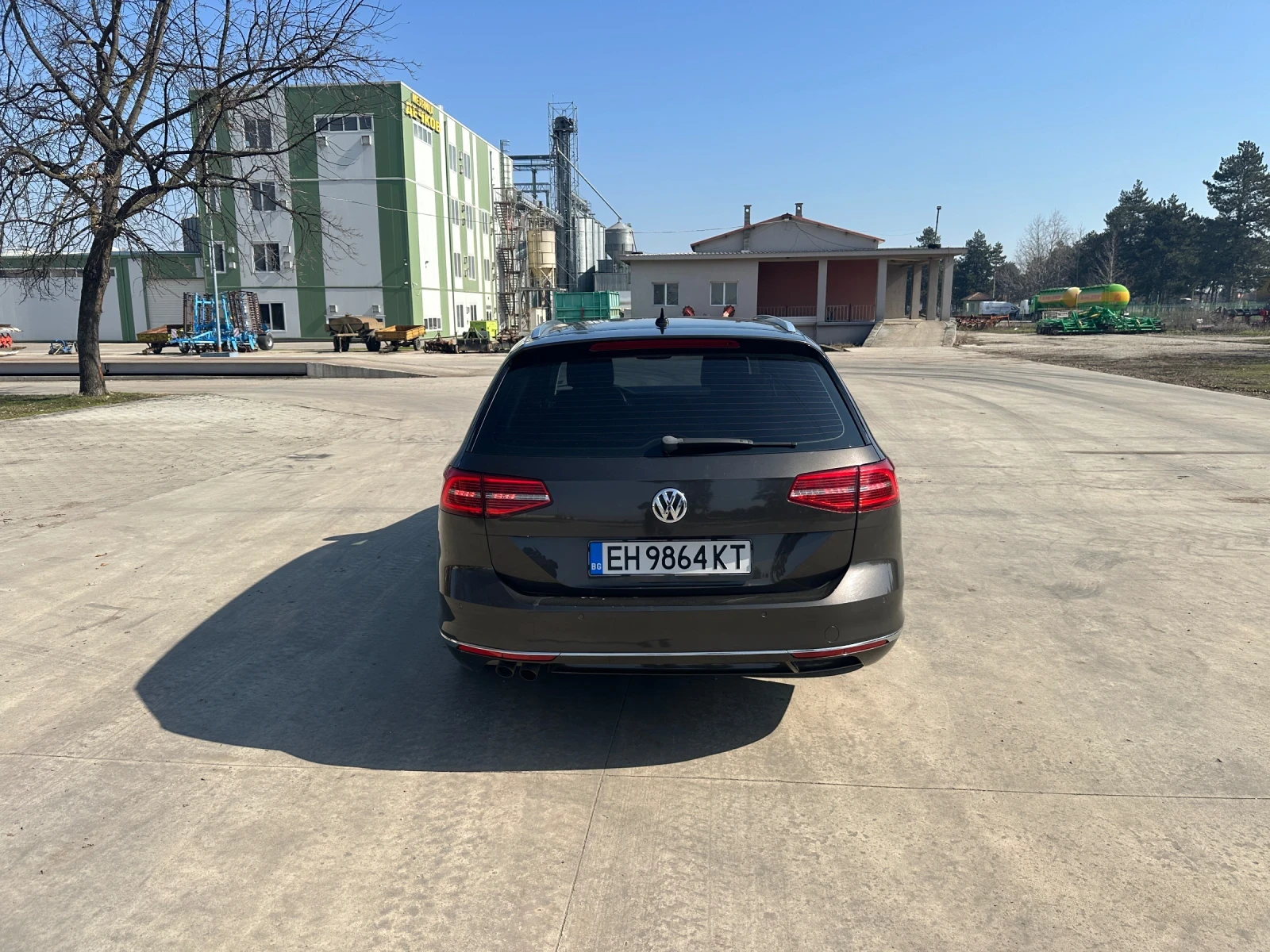 VW Passat, снимка 6 - Автомобили и джипове - 54375108