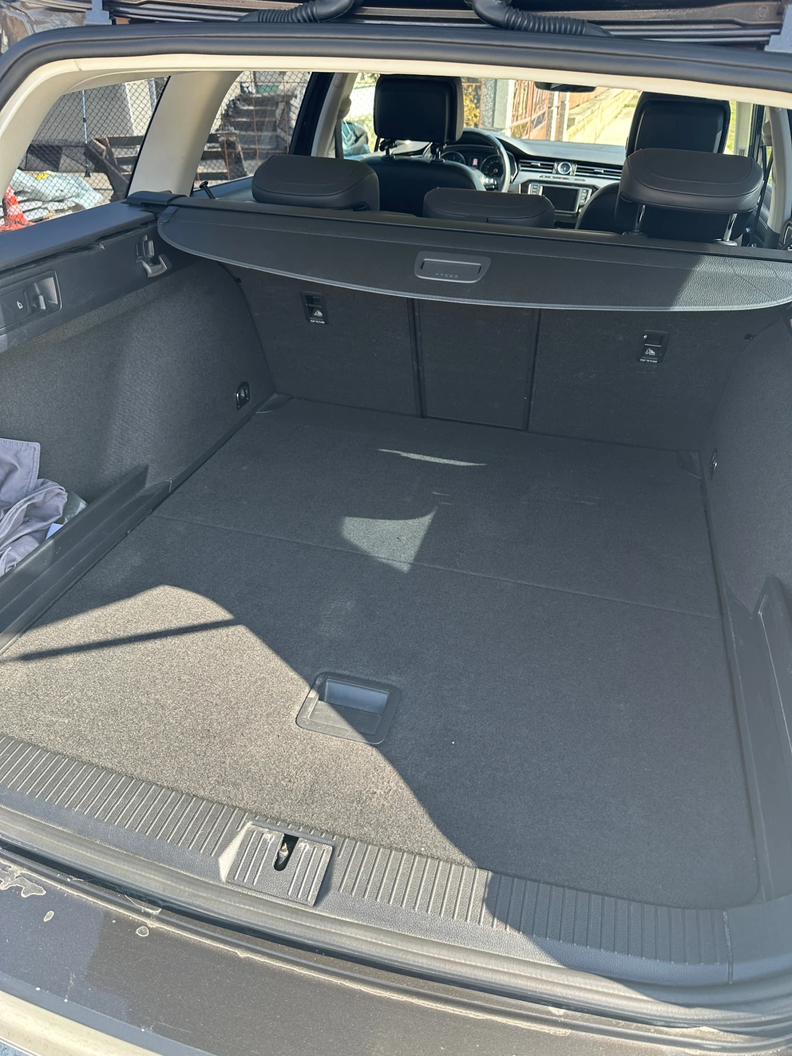 VW Passat, снимка 14 - Автомобили и джипове - 54375108